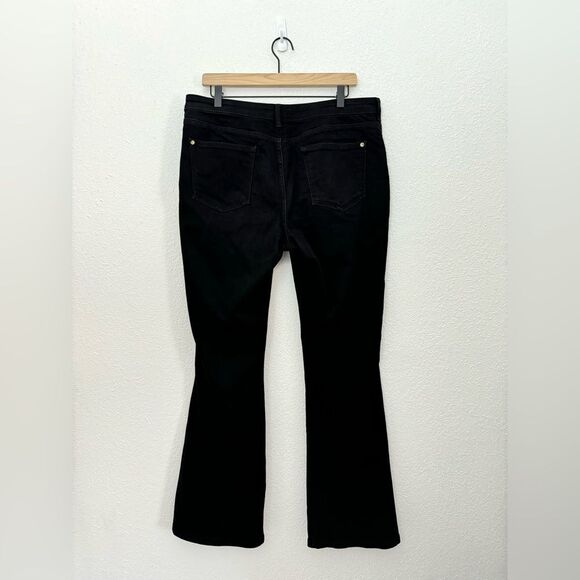 PILCRO Anthropologie The Icon Low Rise Flare Jeans in Black Wash Size 32 - Picture 7 of 13